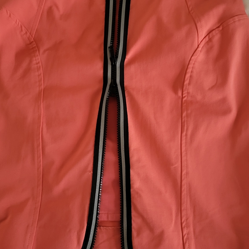 MILLY mini skirt with back zipper. Coral. Size 6. Unworn - Picture 4 of 9